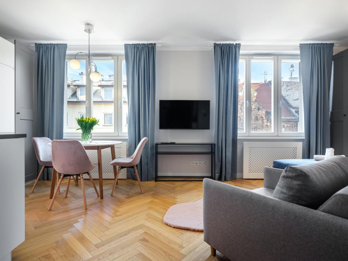 Tyzenhauz Apartments Rakowicka Street Krakau Buitenkant foto