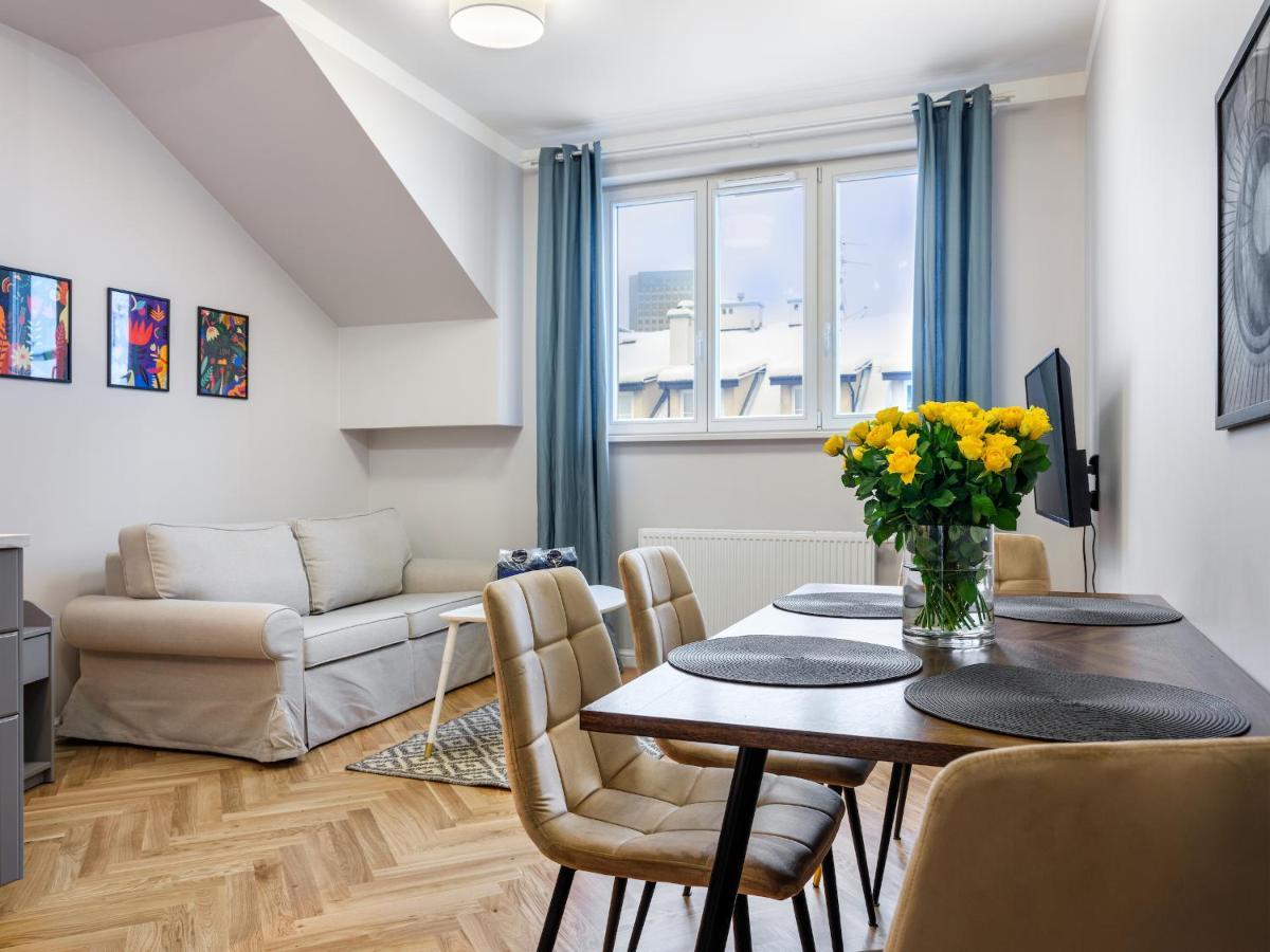 Tyzenhauz Apartments Rakowicka Street Krakau Buitenkant foto