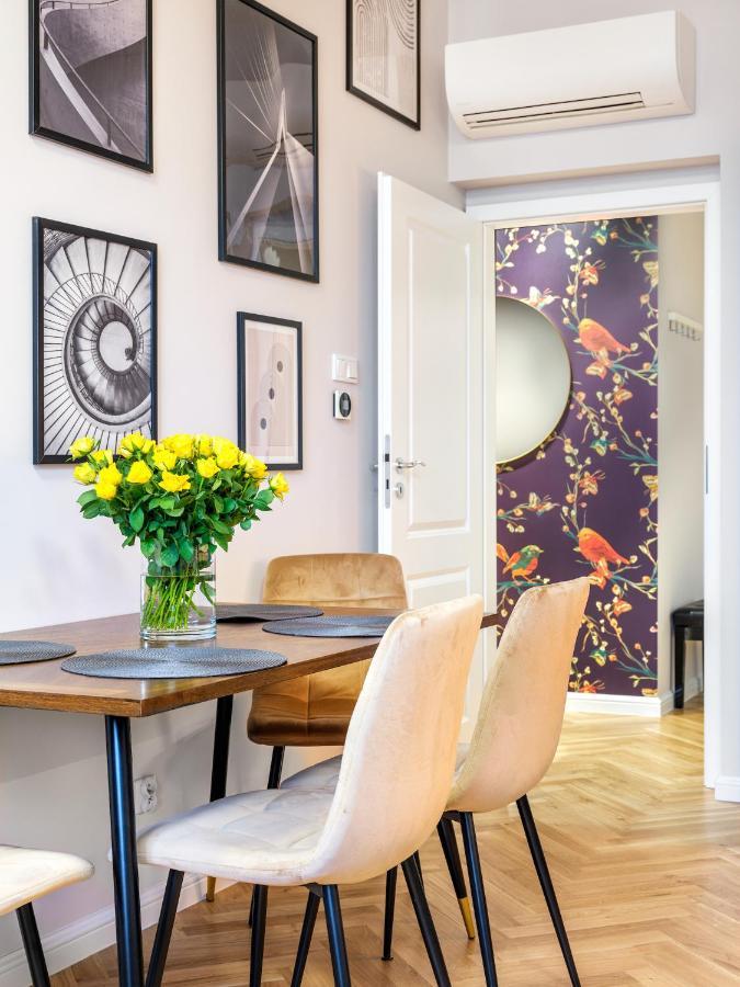 Tyzenhauz Apartments Rakowicka Street Krakau Buitenkant foto