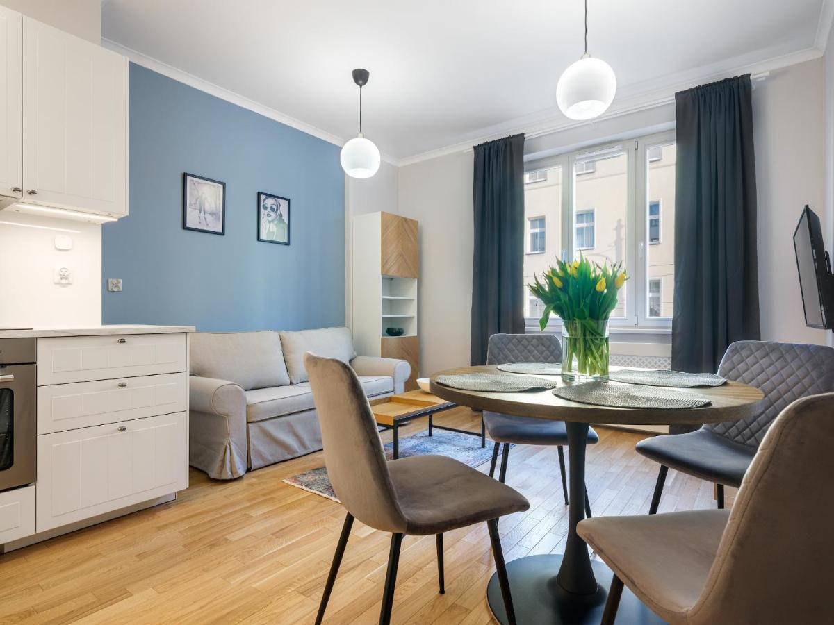 Tyzenhauz Apartments Rakowicka Street Krakau Buitenkant foto