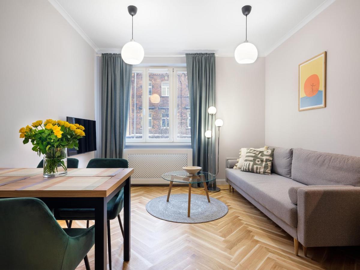 Tyzenhauz Apartments Rakowicka Street Krakau Buitenkant foto